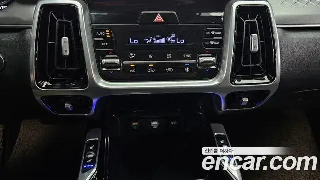 Kia Sorento 2020 — Фото 15/20