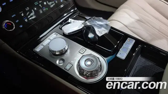 Genesis G80 2024 — Şəkil 1/33