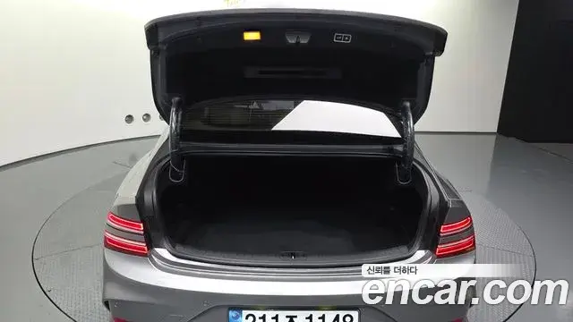 Genesis G80 2024 — Şəkil 19/33
