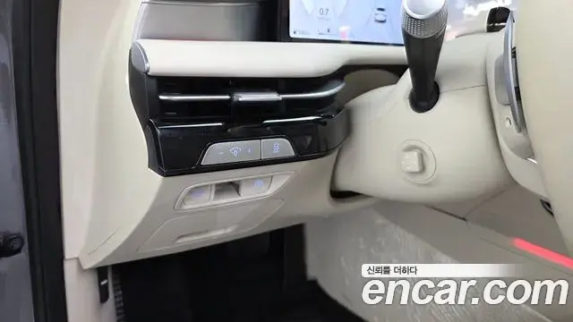 Genesis G80 2024 — Şəkil 26/33