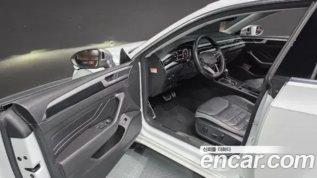 Volkswagen Arteon 2022 — ფოტო 31/31