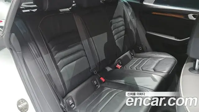 Volkswagen Arteon 2022 — ფოტო 11/31