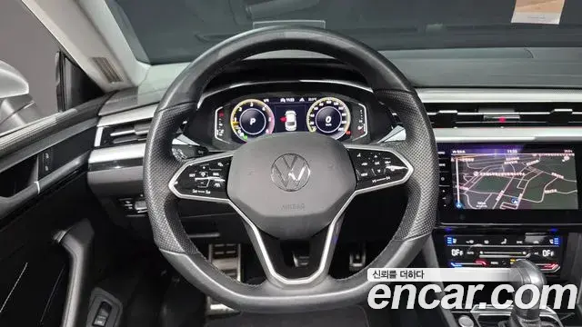 Volkswagen Arteon 2022 — ფოტო 22/31