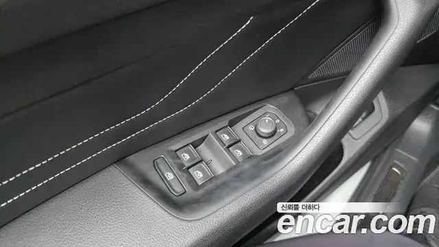 Volkswagen Arteon 2022 — ფოტო 15/31