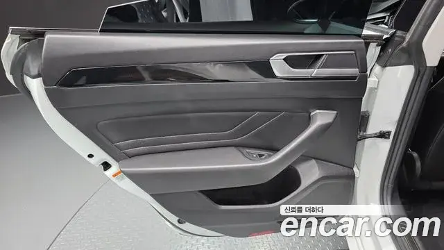 Volkswagen Arteon 2022 — ფოტო 30/31