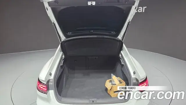 Volkswagen Arteon 2022 — ფოტო 24/31