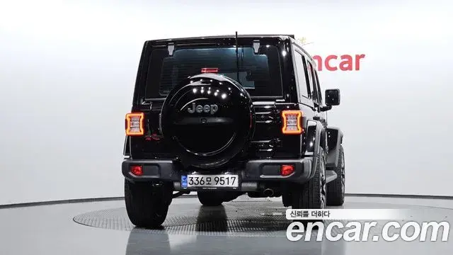 Jeep Wrangler 2021 — Фото 4/20
