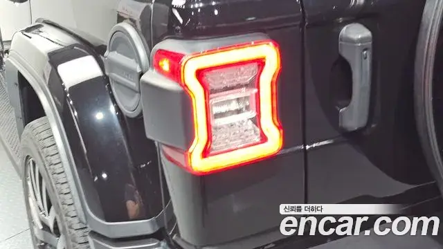 Jeep Wrangler 2021 — Şəkil 5/35