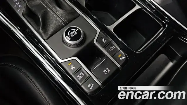 Kia Sorento 2020 — Фото 19/20