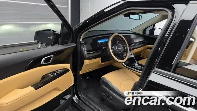 Kia Carnival 2023 — Фото 10/20