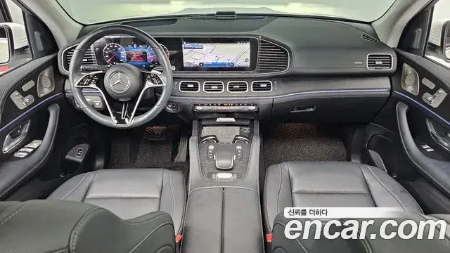 Mercedes-Benz GLE-Class 2024 — Photo 8/34