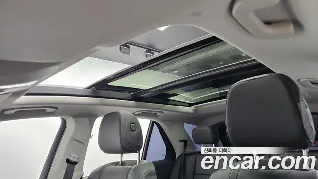 Mercedes-Benz GLE-Class 2024 — Photo 15/34