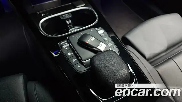 Mercedes-Benz A-Class 2023 — Фото 17/20