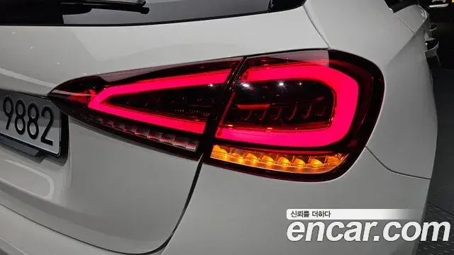 Mercedes-Benz A-Class 2023 — ფოტო 30/31