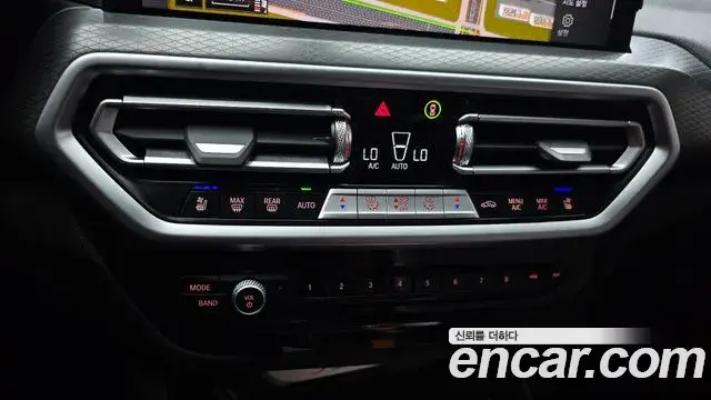 BMW X4 2025 — Photo 2/35