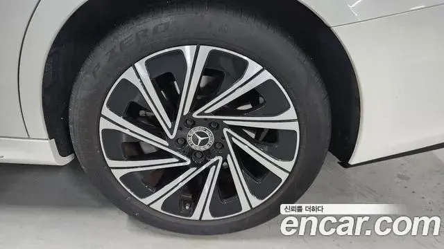 Mercedes-Benz E-Class 2024 — Şəkil 3/20