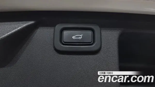 Land Rover Discovery Sport 2020 — ფოტო 2/33