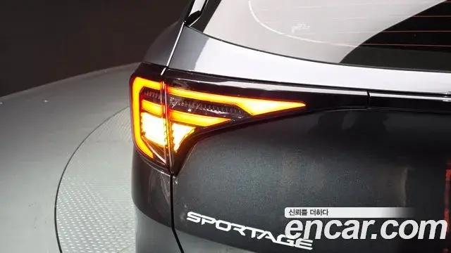 Kia Sportage 2025 — Şəkil 13/33