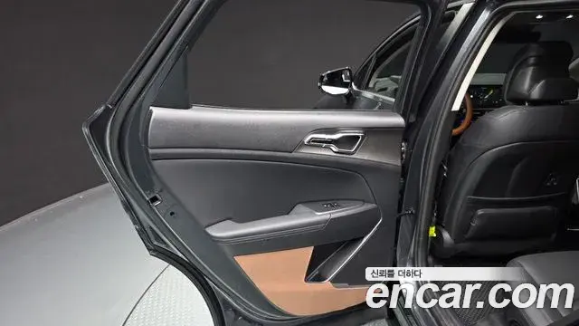 Kia Sportage 2025 — Şəkil 16/33