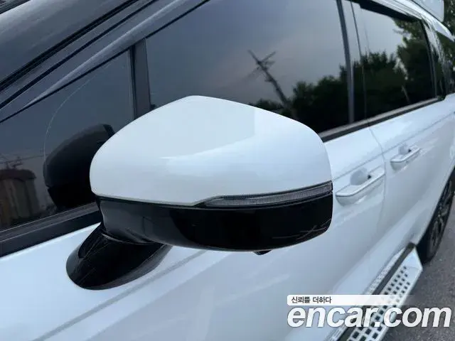 Kia Carnival 2022 — Фото 13/20