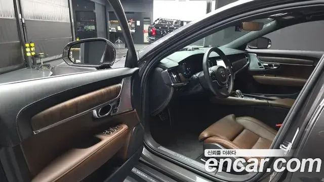 Volvo S90 2021 — ფოტო 7/33