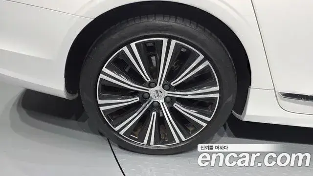 Volvo S90 2021 — ფოტო 8/32