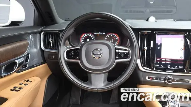 Volvo S90 2021 — ფოტო 12/32