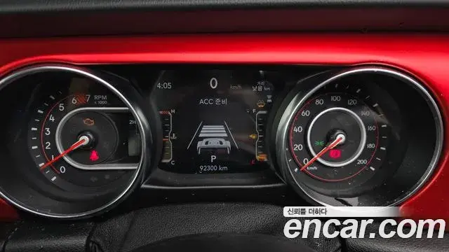 Jeep Wrangler 2021 — ფოტო 6/20