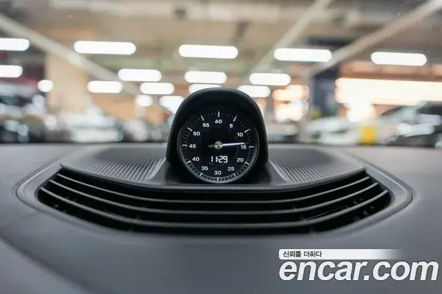 Porsche Taycan 2022 — Şəkil 6/20