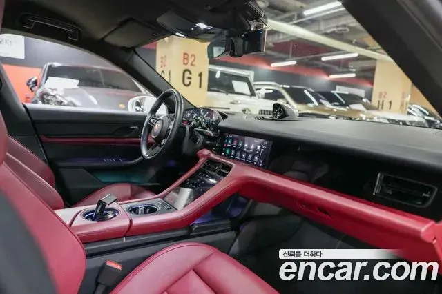 Porsche Taycan 2022 — Şəkil 19/20