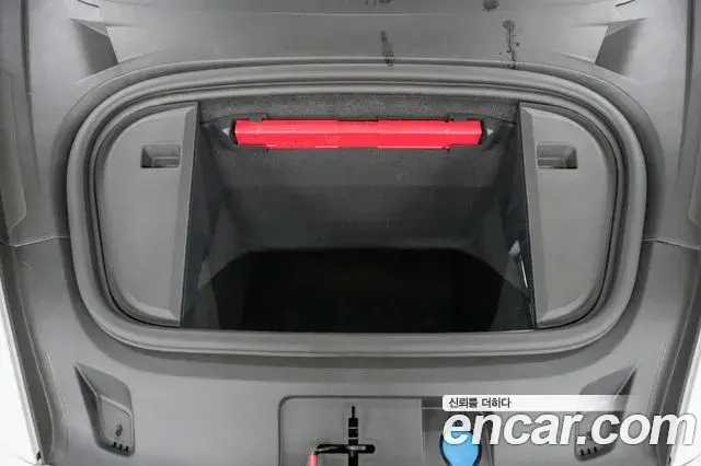 Porsche Taycan 2022 — Şəkil 10/20