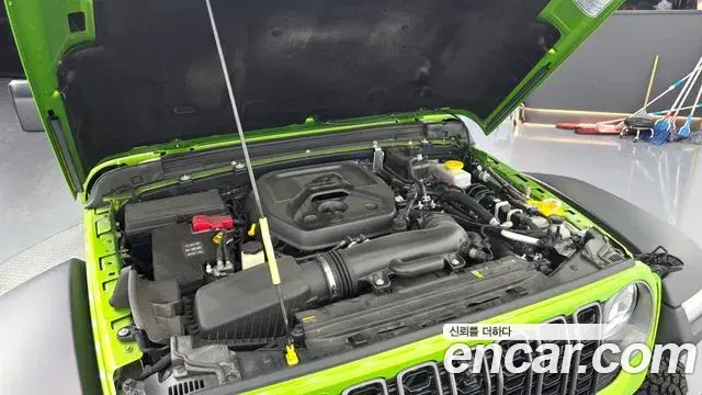 Jeep Wrangler 2025 — Photo 21/31