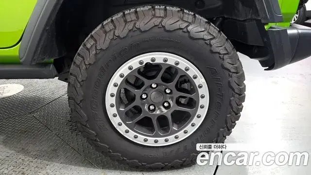 Jeep Wrangler 2025 — Photo 11/31