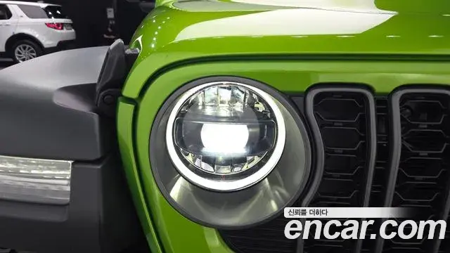 Jeep Wrangler 2025 — Photo 29/31