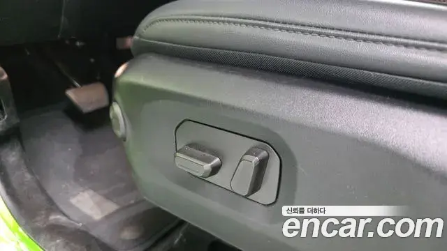 Jeep Wrangler 2025 — Photo 8/31