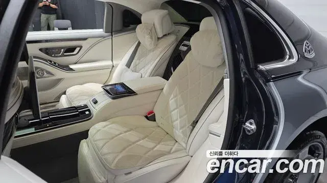 Mercedes-Benz S-Class 2022 — Фото 12/20