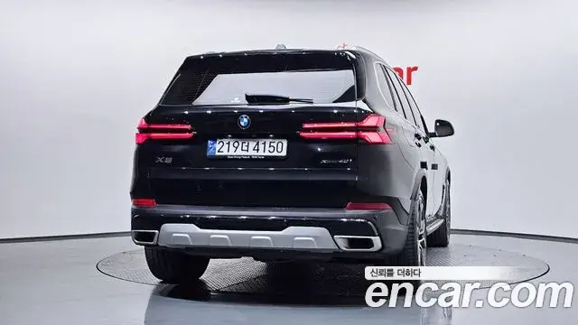 BMW X5 2023 — Şəkil 28/41