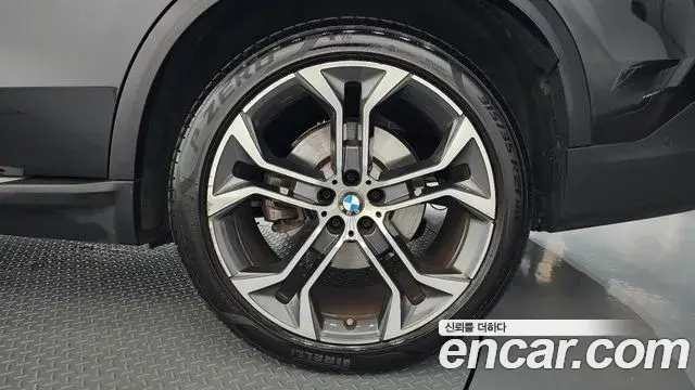 BMW X5 2023 — Şəkil 12/41