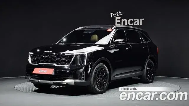 Kia Sorento 2023 — ფოტო 17/36