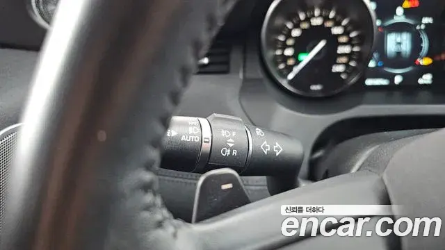 Land Rover Range Rover Evoque 2019 — Şəkil 30/32