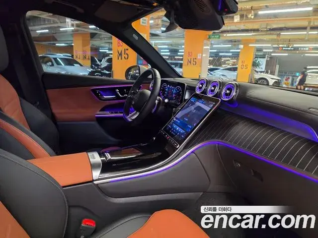Mercedes-Benz GLC-Class 2025 — Photo 9/20