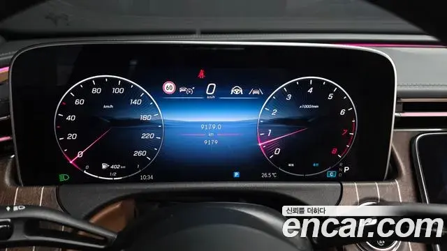 Mercedes-Benz E-Class 2024 — Фото 8/20