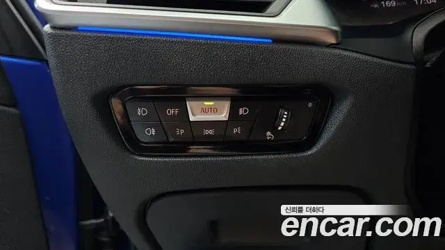 BMW 3 Series 2020 — Photo 26/32