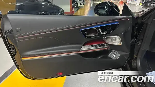 Mercedes-Benz CLE-Class 2025 — Photo 16/19