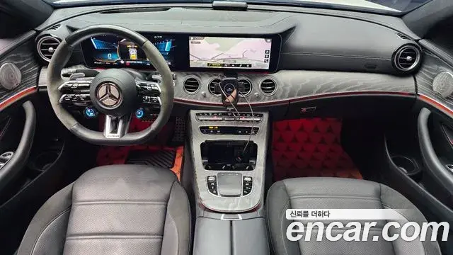 Mercedes-Benz E-Class 2022 — Фото 7/20
