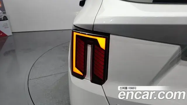 Kia Sorento 2023 — ფოტო 1/34