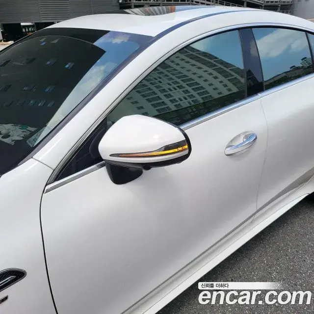 Mercedes-Benz AMG GT 2022 — Photo 6/18