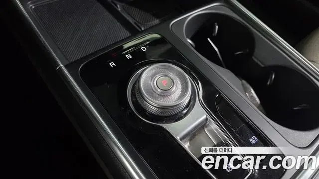 Kia Carnival 2025 — Фото 7/20