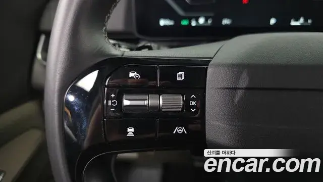 Kia Carnival 2025 — Фото 17/20