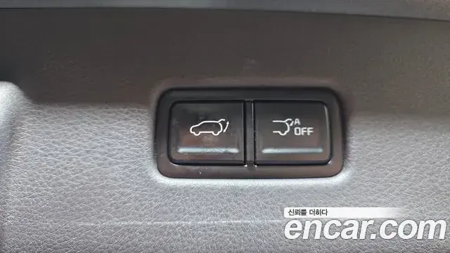 Kia Carnival 2025 — Фото 18/20
